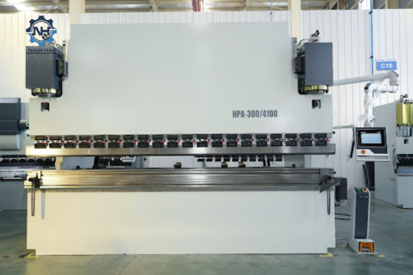Máy chấn CNC công nghệ servo